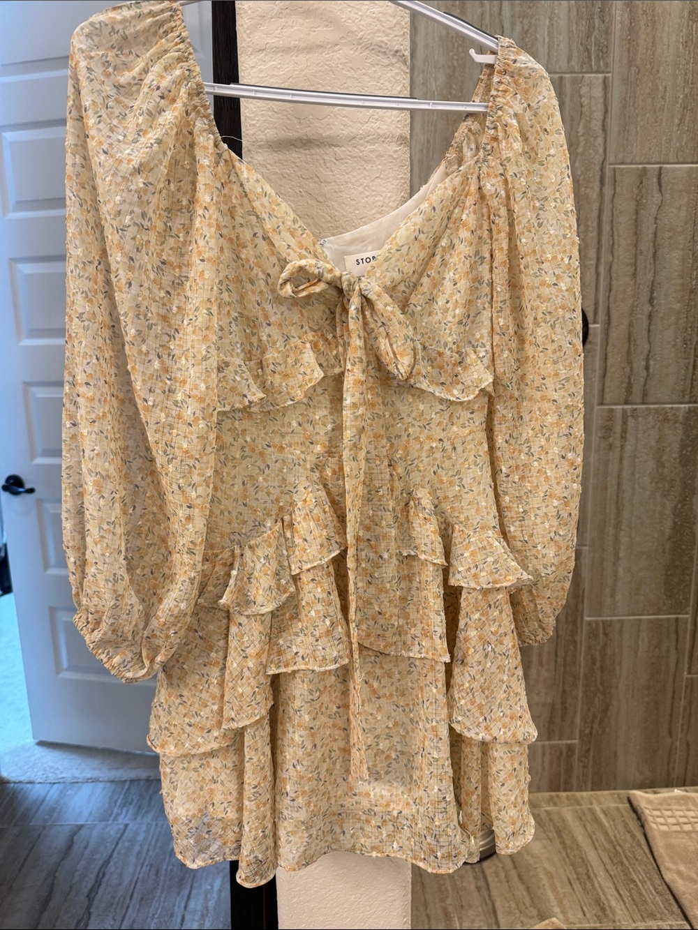 Storia  Yellow Floral Mini Dress Size Small